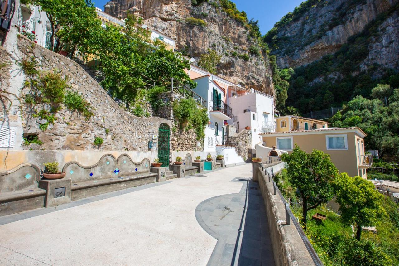 Estate4Home - Medusa Positano Exteriör bild